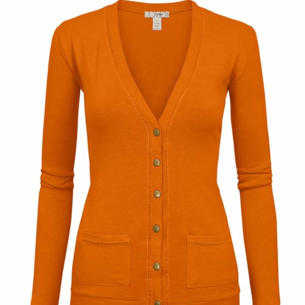 Women’s Junior snap button cardigan.
